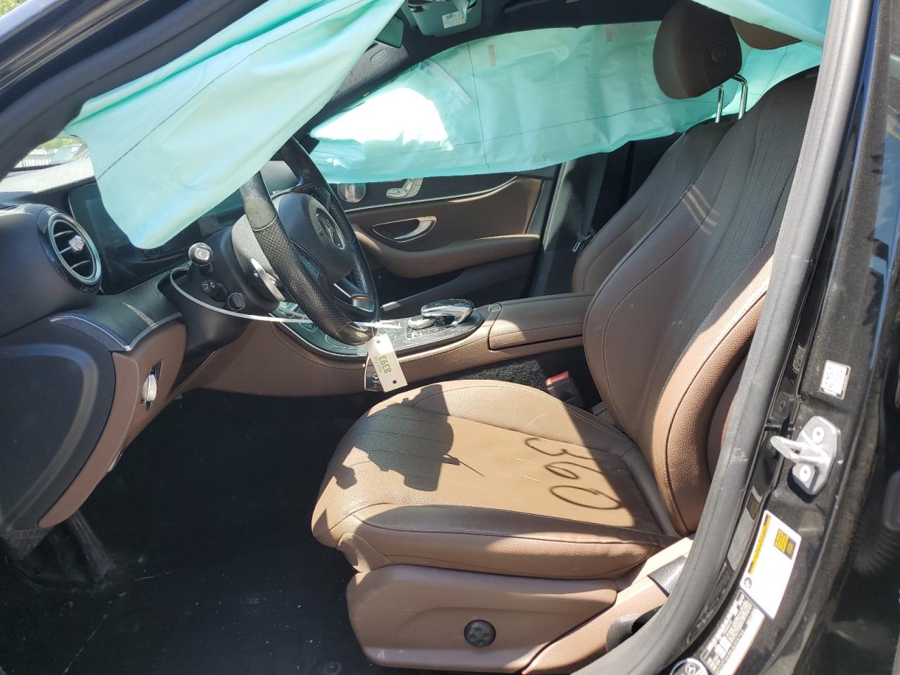 WDDZF4KB6JA306746 2018 Mercedes-Benz E 300 4Matic