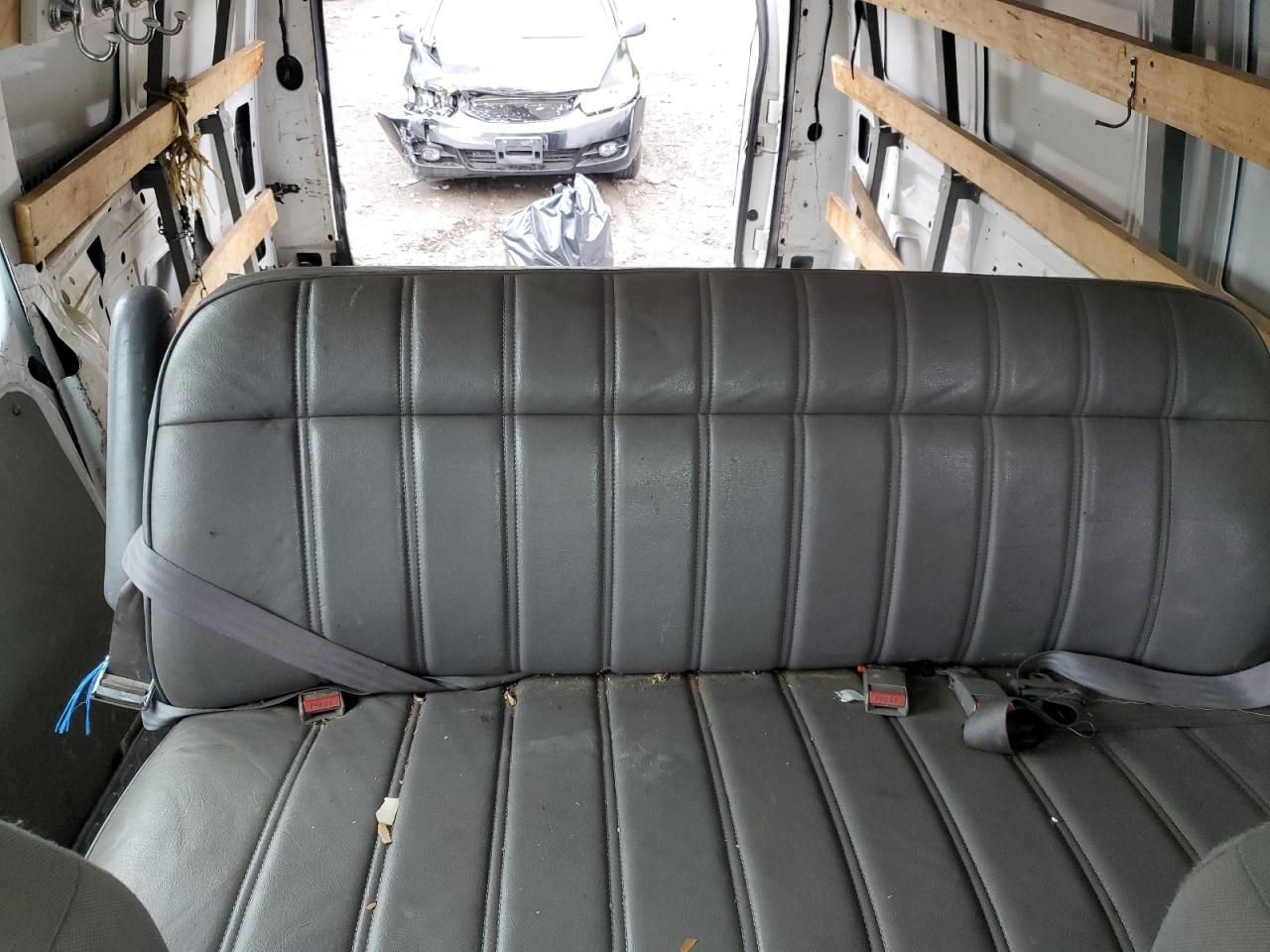 1FTNE2EW5BDA87597 2011 Ford Econoline E250 Van