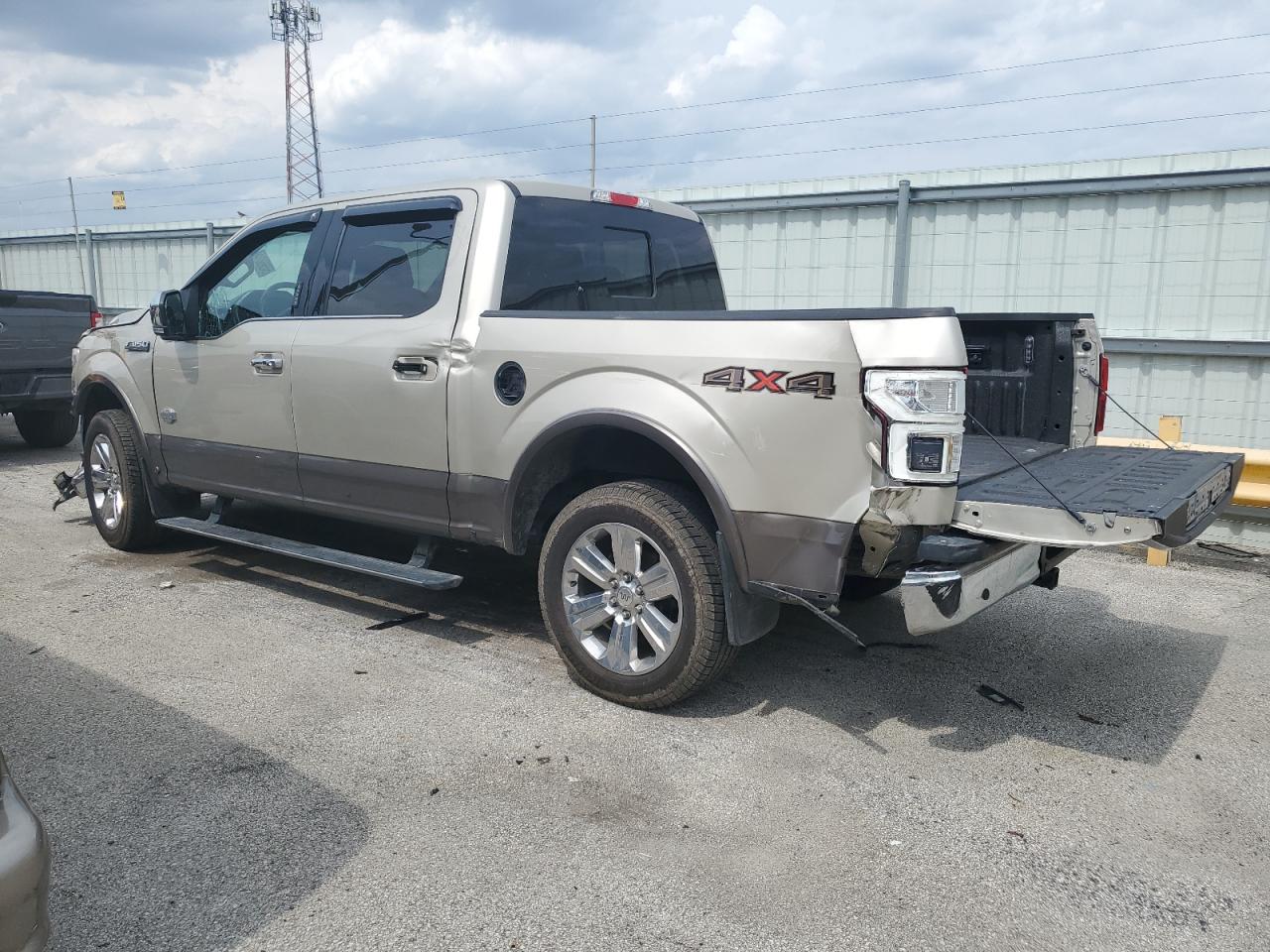 1FTEW1E59JFD33827 2018 Ford F150 Supercrew