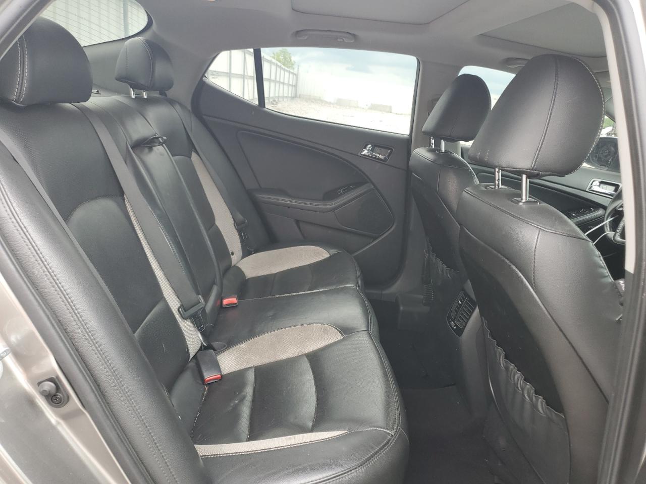 5XXGR4A69CG077578 2012 Kia Optima Sx