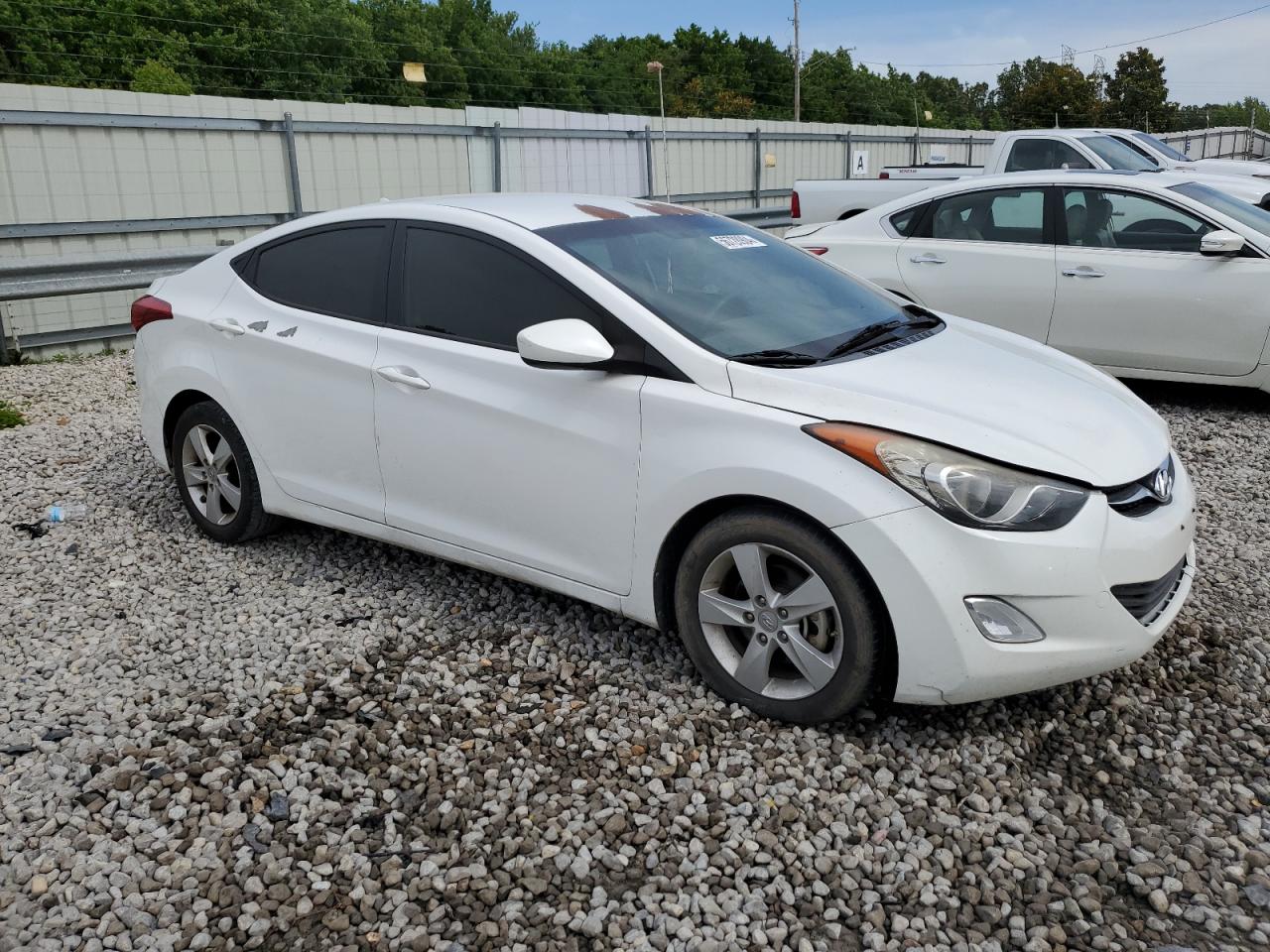 5NPDH4AE4DH354396 2013 Hyundai Elantra Gls