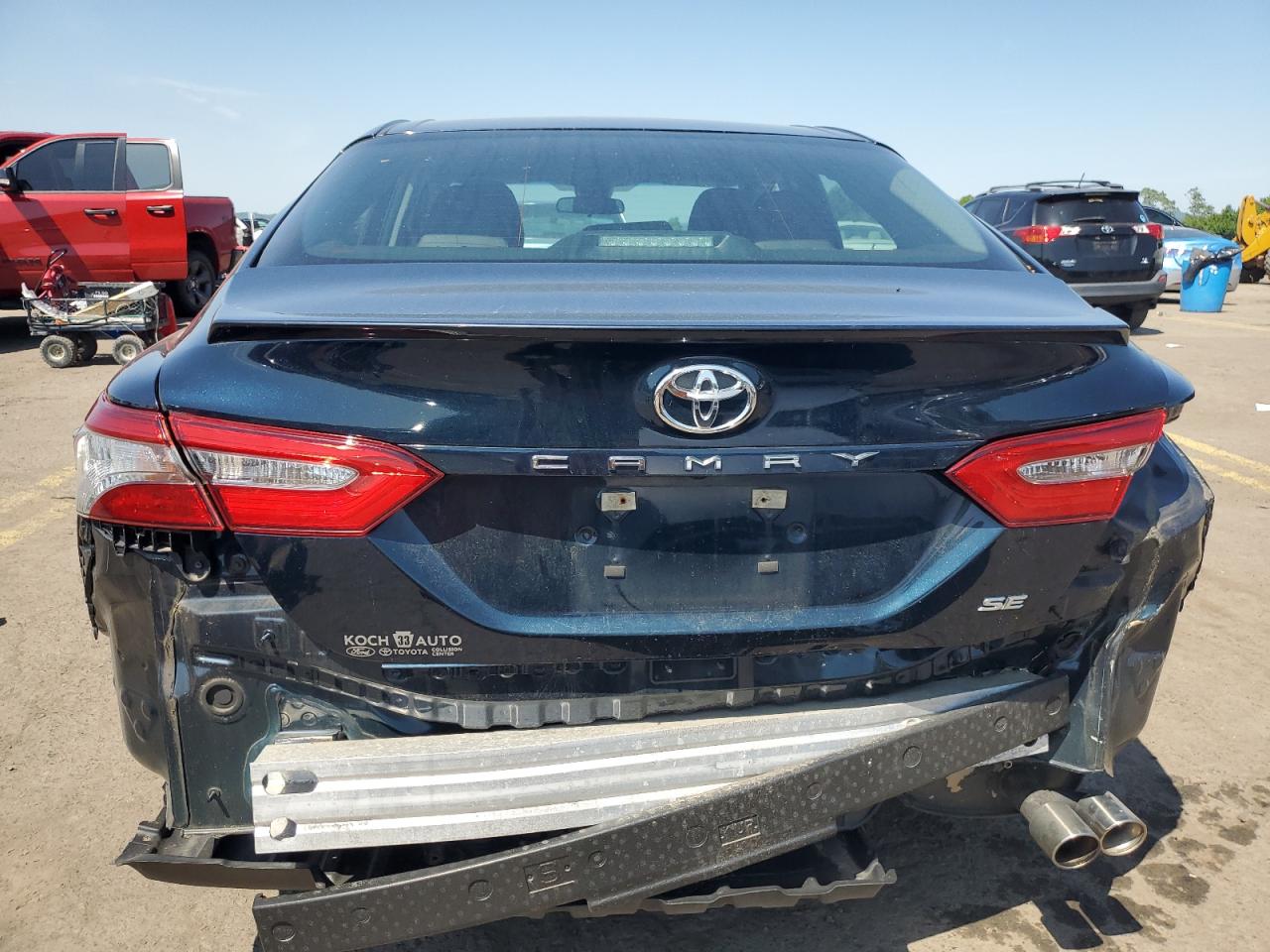 4T1B11HK9JU627304 2018 Toyota Camry L