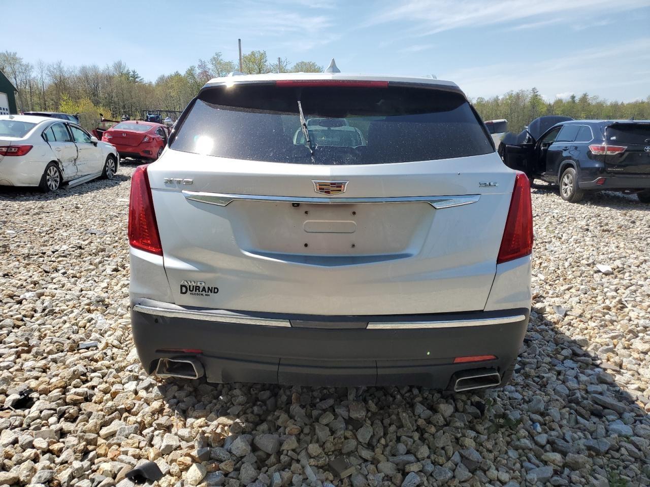 1GYKNFRS4KZ130566 2019 Cadillac Xt5 Premium Luxury