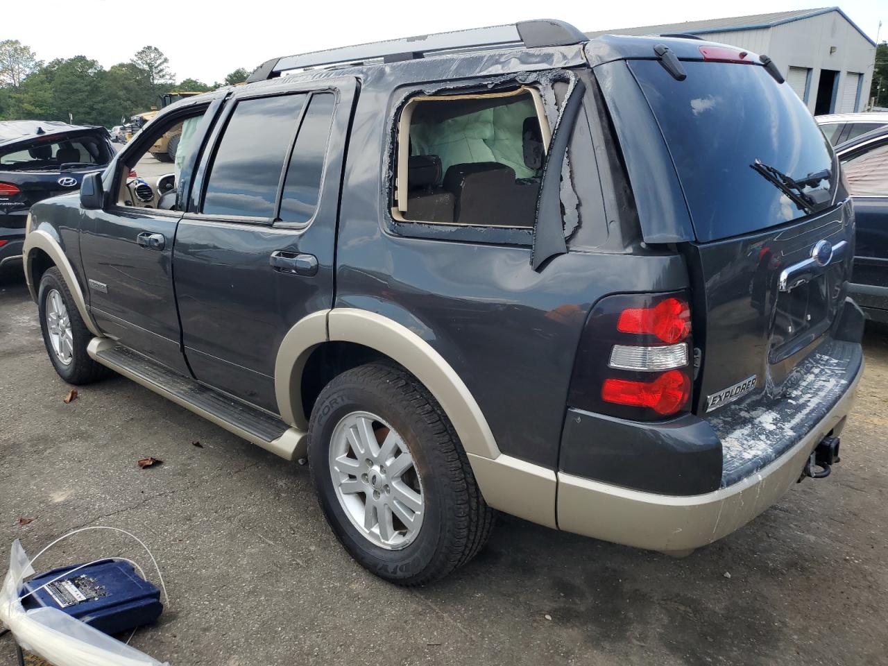 1FMEU64E87UA36455 2007 Ford Explorer Eddie Bauer