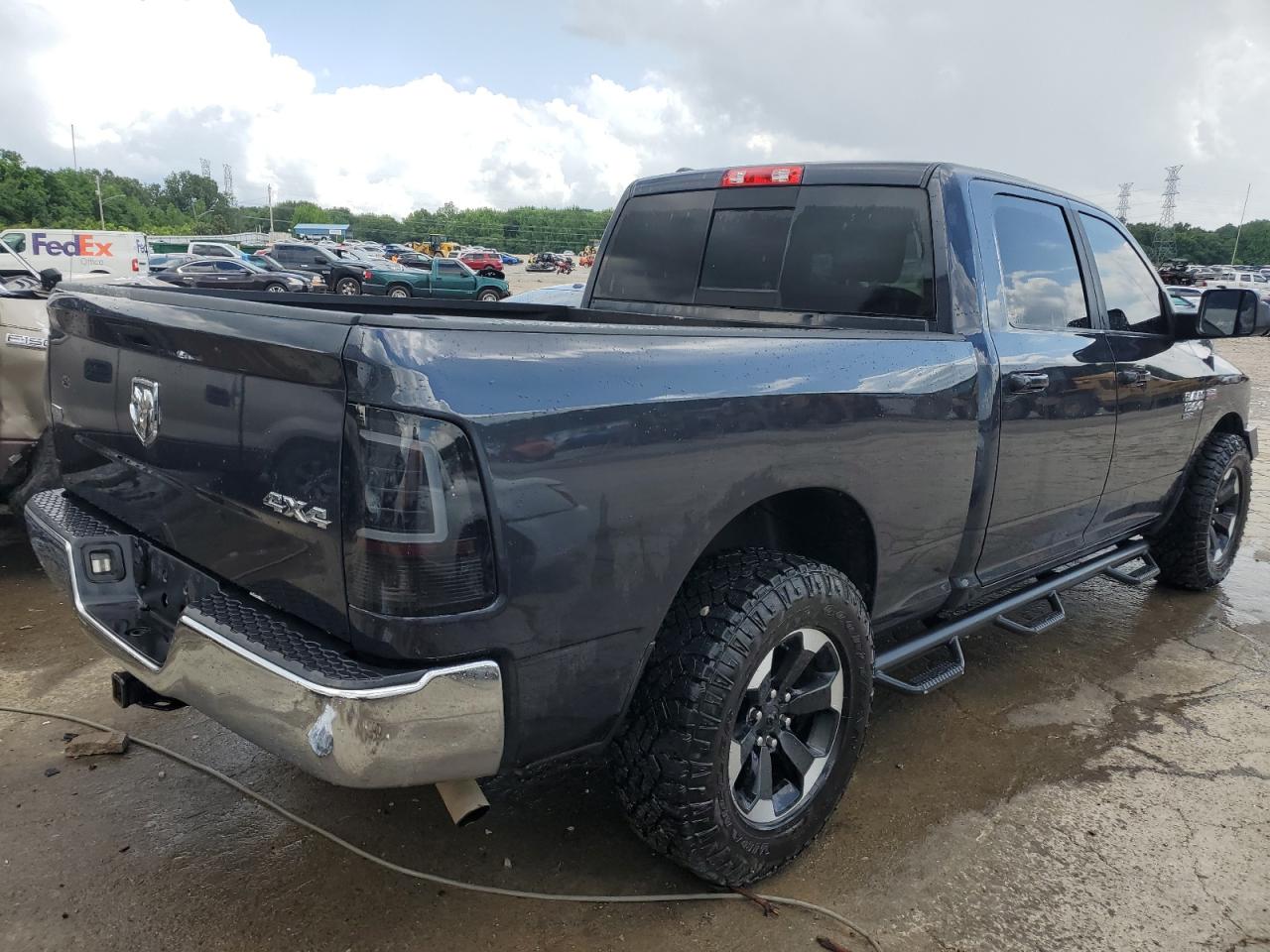 1C6RR7TT6KS636108 2019 Ram 1500 Classic Slt