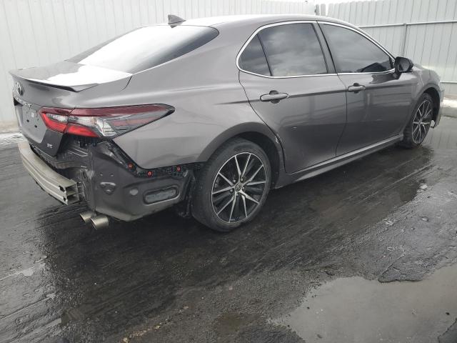 VIN 4T1G11AK7MU451356 2021 Toyota Camry, SE no.3