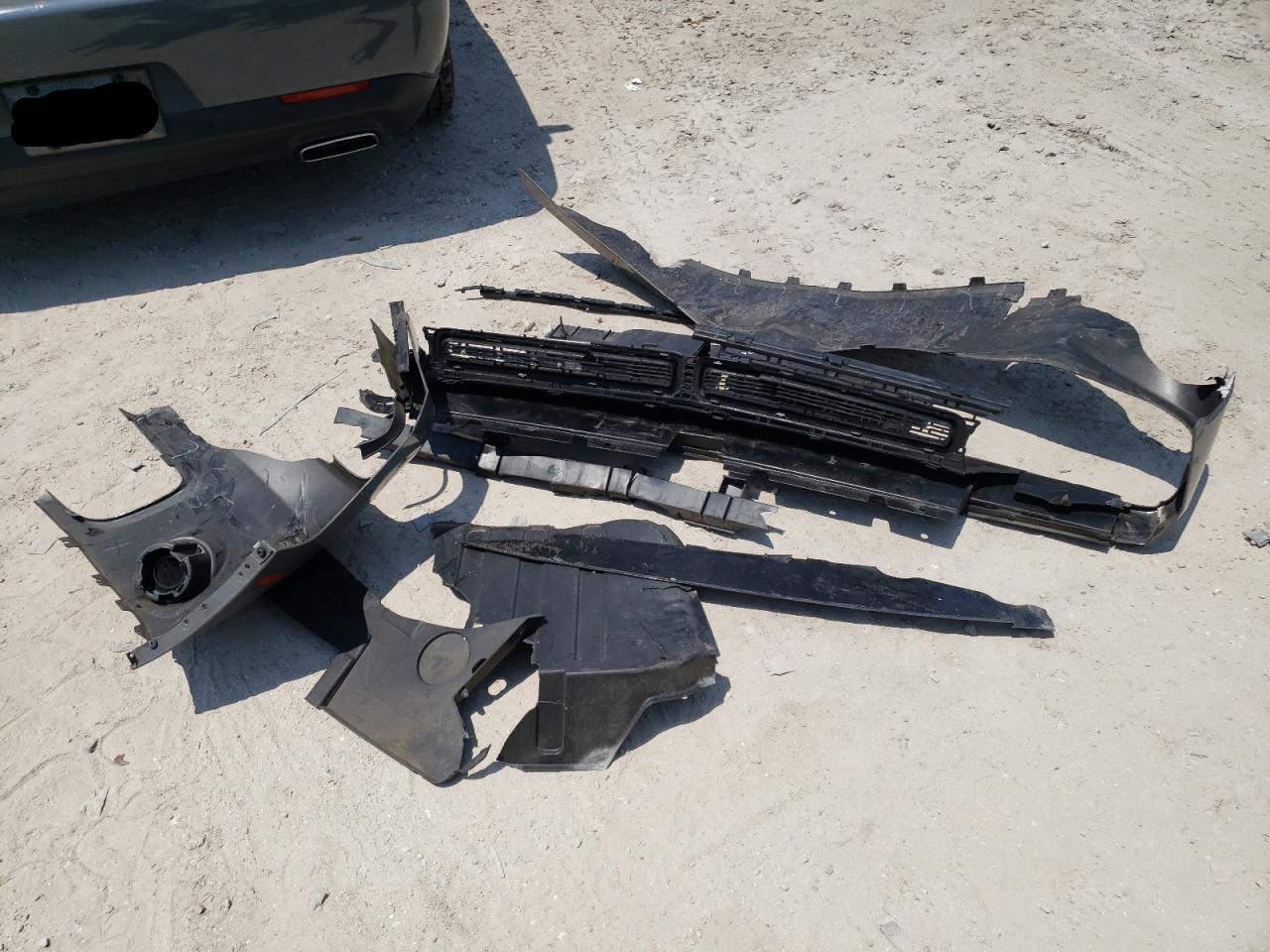 2C3CDZAG7JH327756 2018 Dodge Challenger Sxt