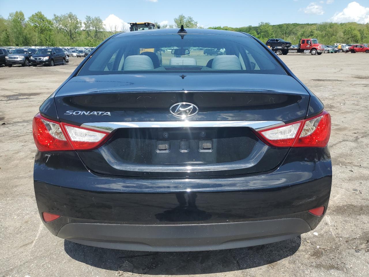 5NPEB4AC1EH946649 2014 Hyundai Sonata Gls