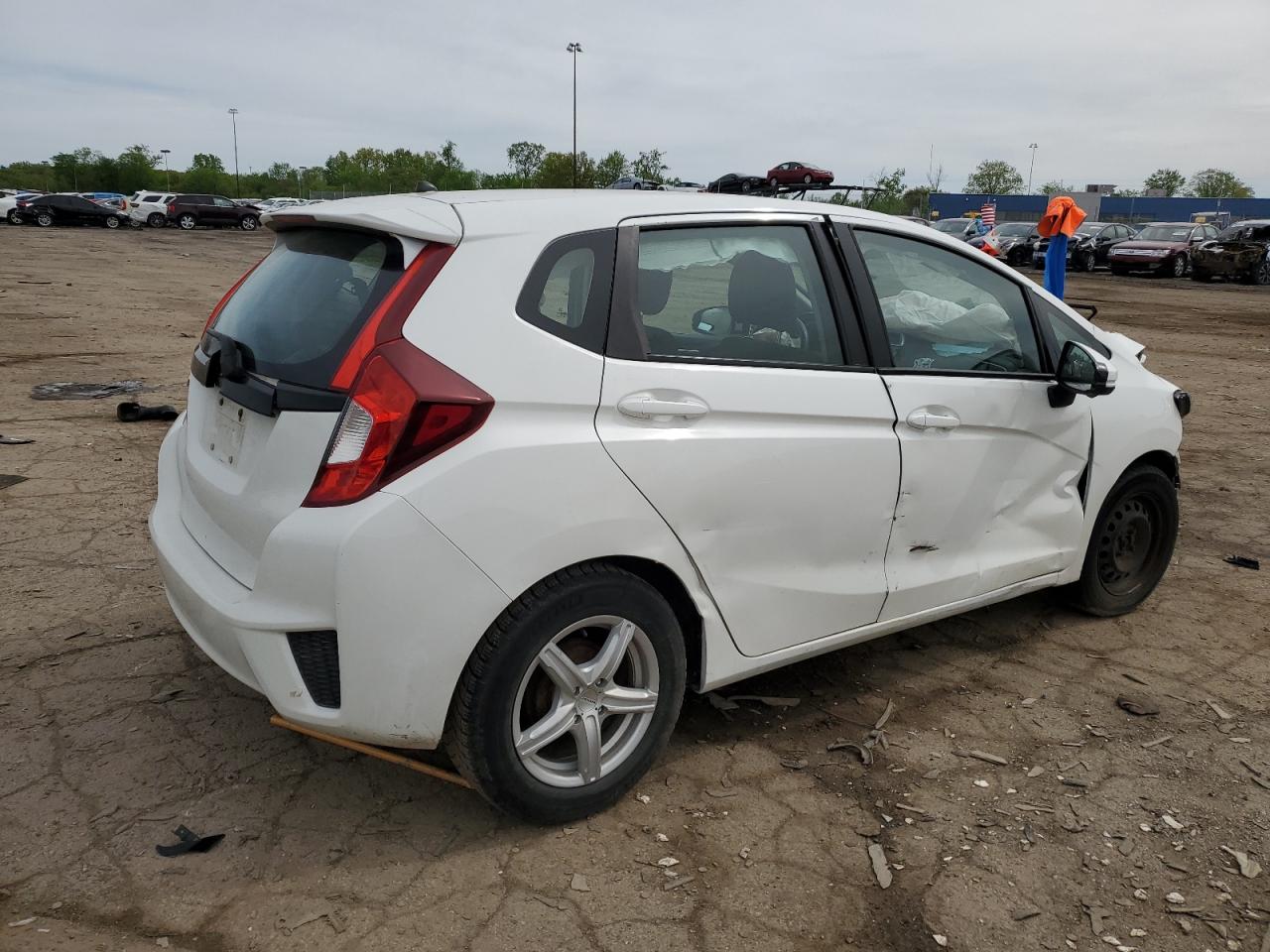 3HGGK5H55FM744187 2015 Honda Fit Lx