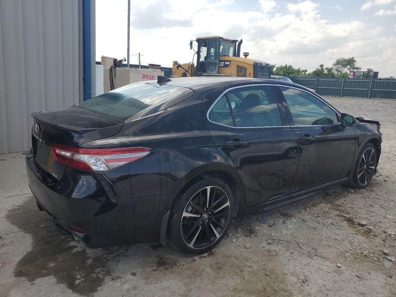 4T1B61HK9KU733044 2019 Toyota Camry Xse