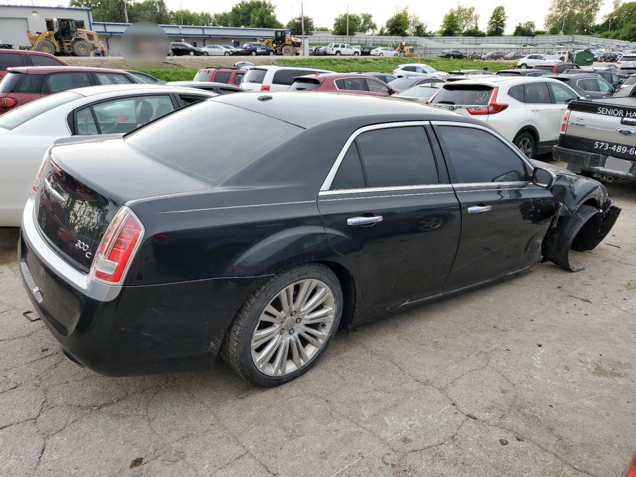 2013 Chrysler 300C Varvatos vin: 2C3CCADG5DH661935