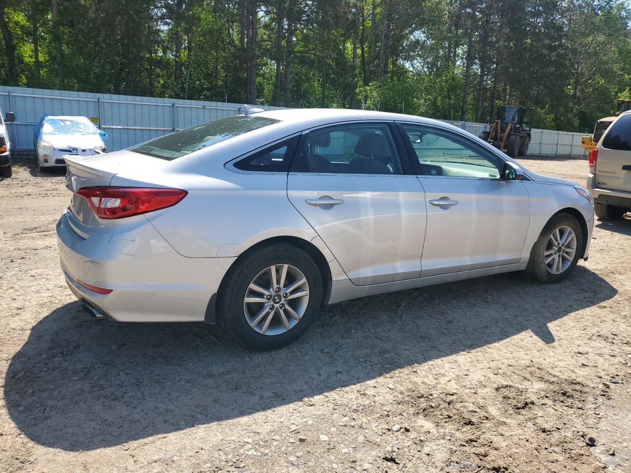 2017 Hyundai Sonata Se vin: 5NPE24AFXHH568359