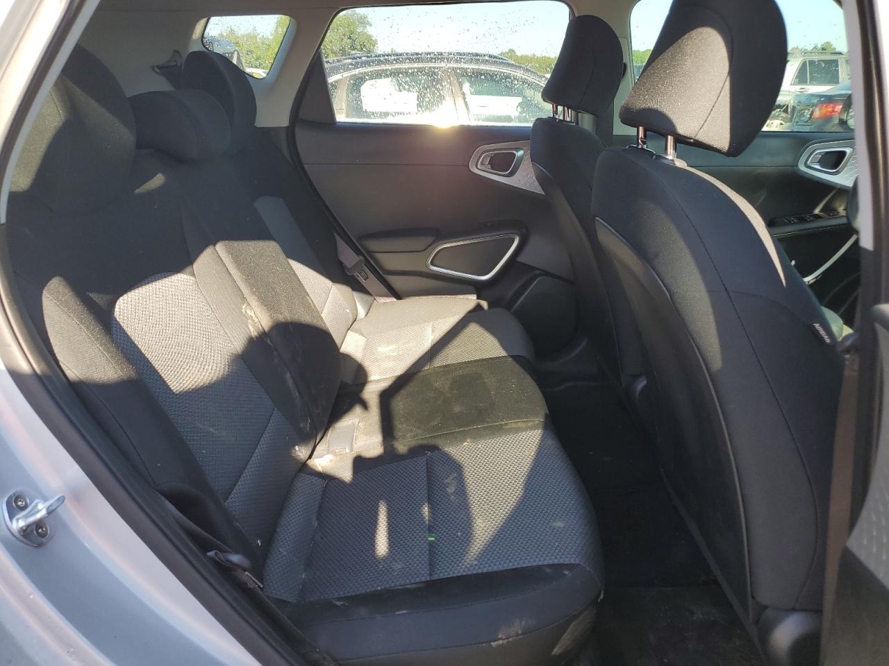 KNDJ23AU2L7053716 2020 Kia Soul Lx