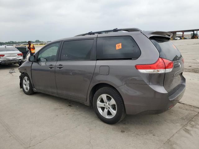 VIN 5TDKK3DC1ES504182 2014 Toyota Sienna, LE no.2