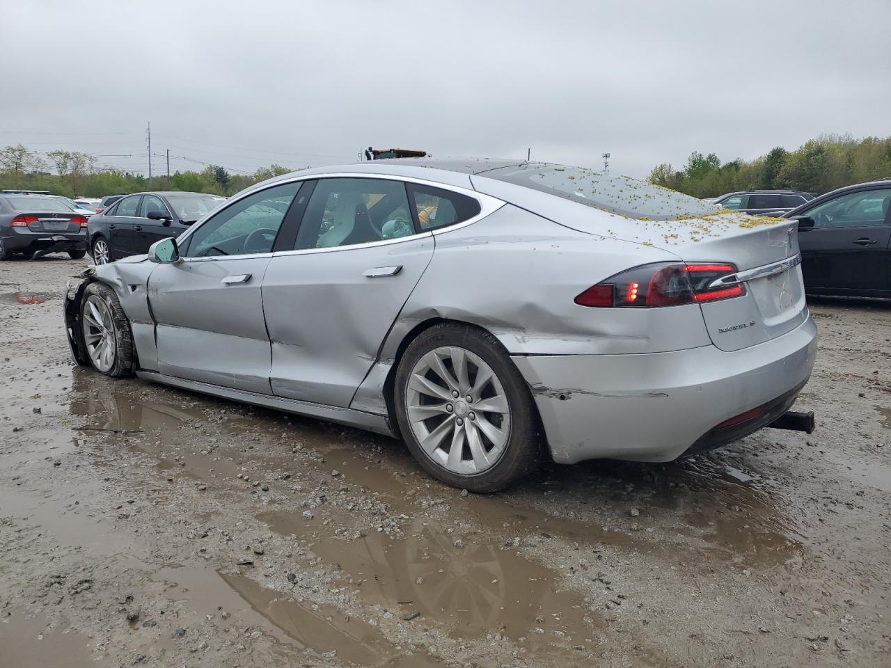 5YJSA1E29JF297097 2018 Tesla Model S