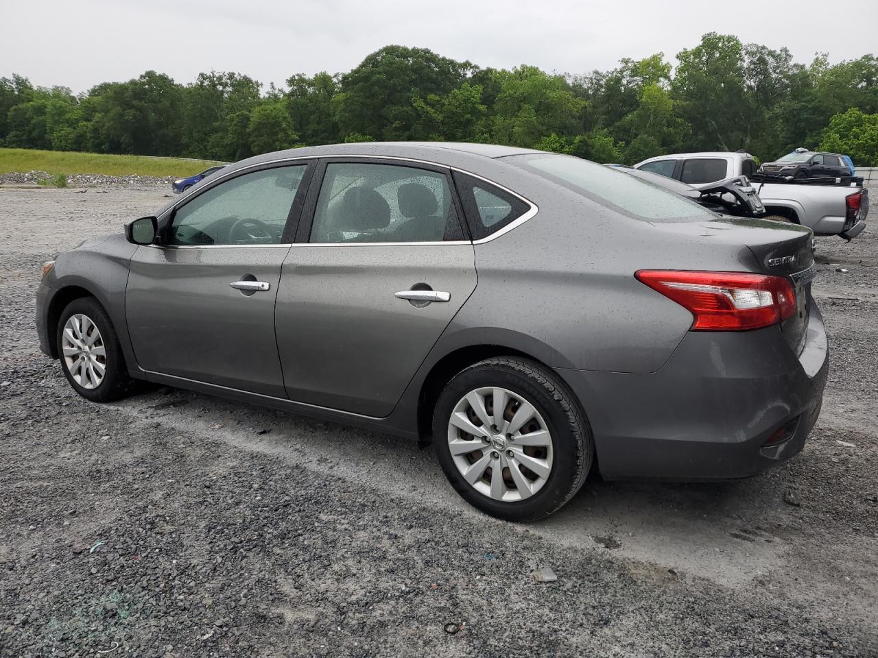 2016 Nissan Sentra S vin: 3N1AB7AP0GY250604