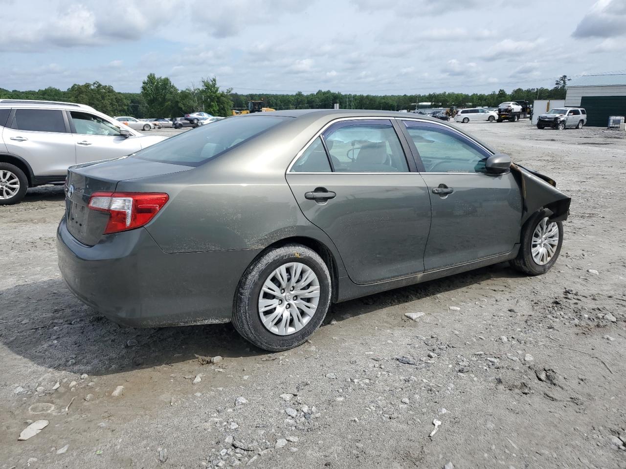 4T1BF1FK2EU830349 2014 Toyota Camry L