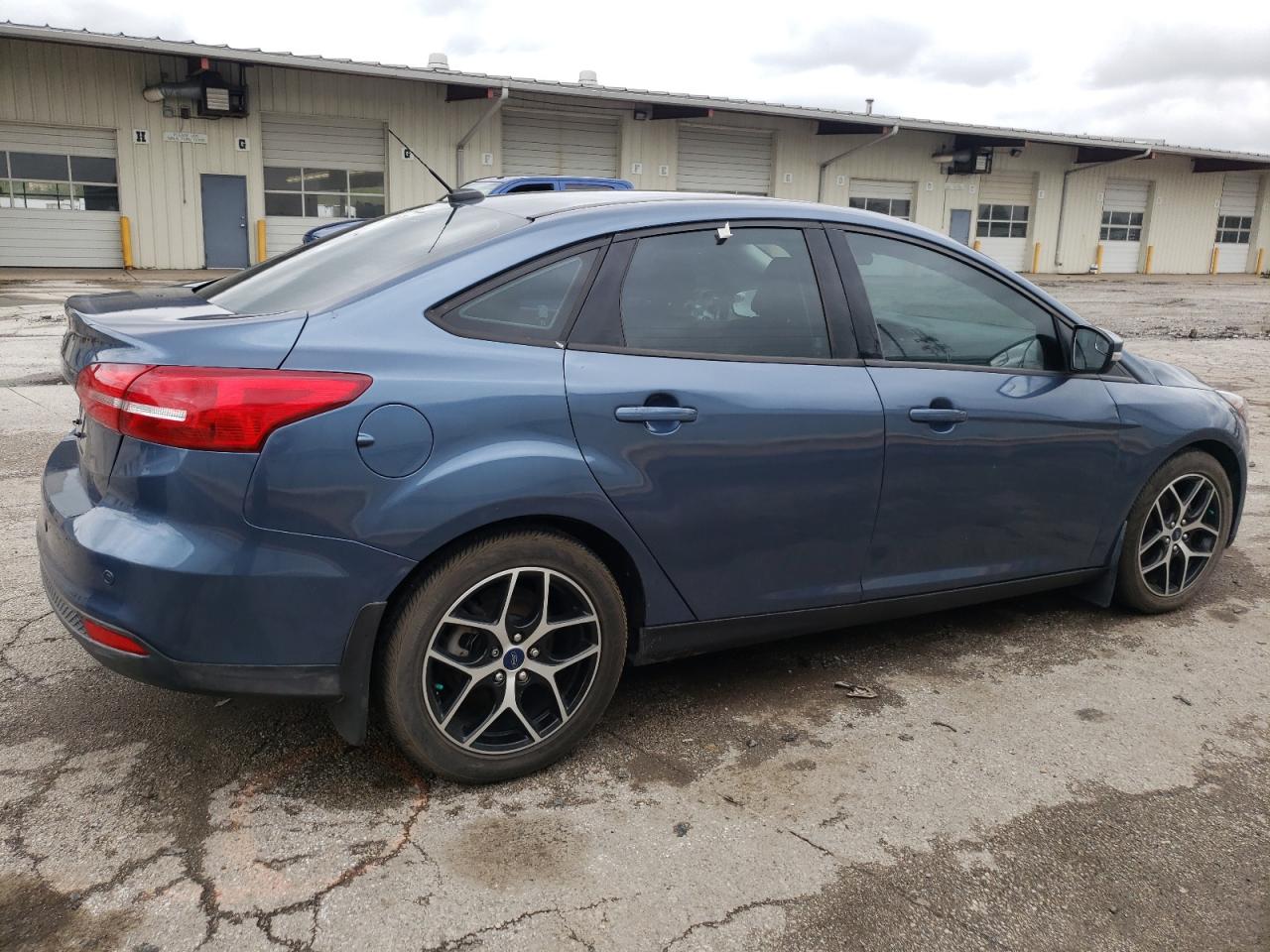 2018 Ford Focus Sel vin: 1FADP3H2XJL209787