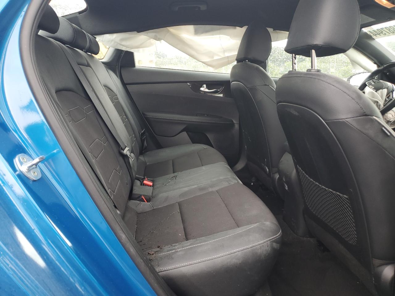 3KPF54AD7NE498765 2022 Kia Forte Gt Line