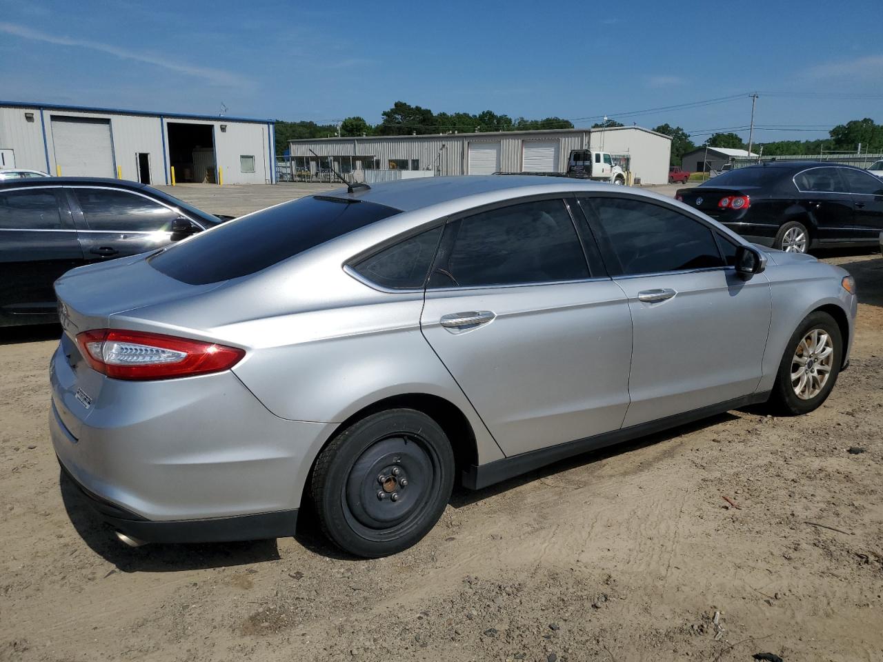 2016 Ford Fusion S vin: 3FA6P0G76GR359586