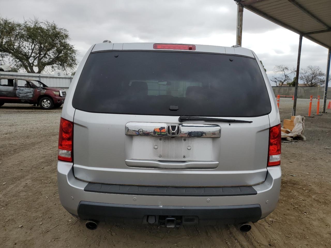 5FNYF3H94BB037806 2011 Honda Pilot Touring