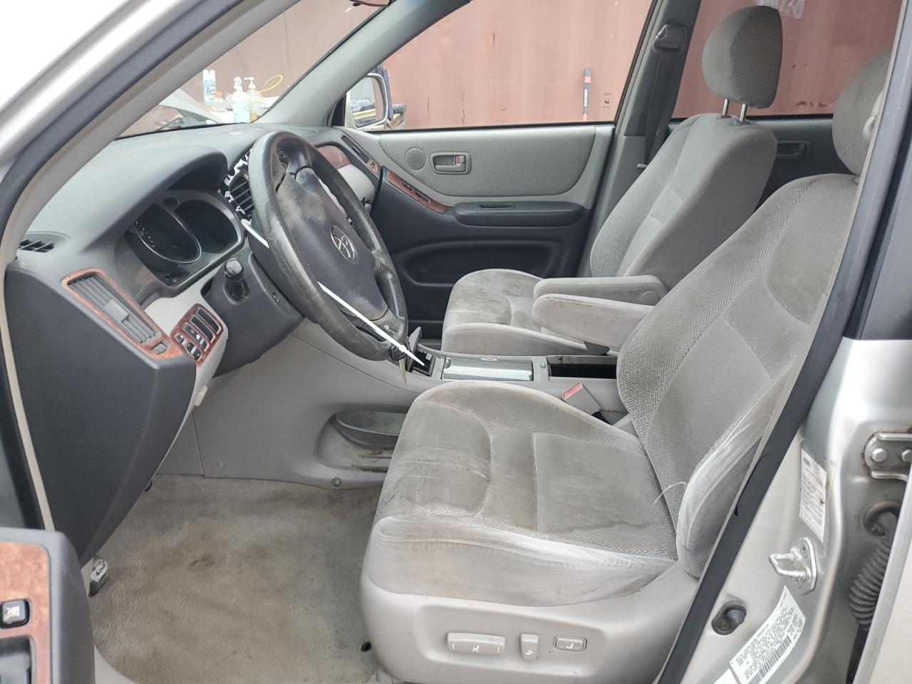 JTEGF21A820056816 2002 Toyota Highlander Limited