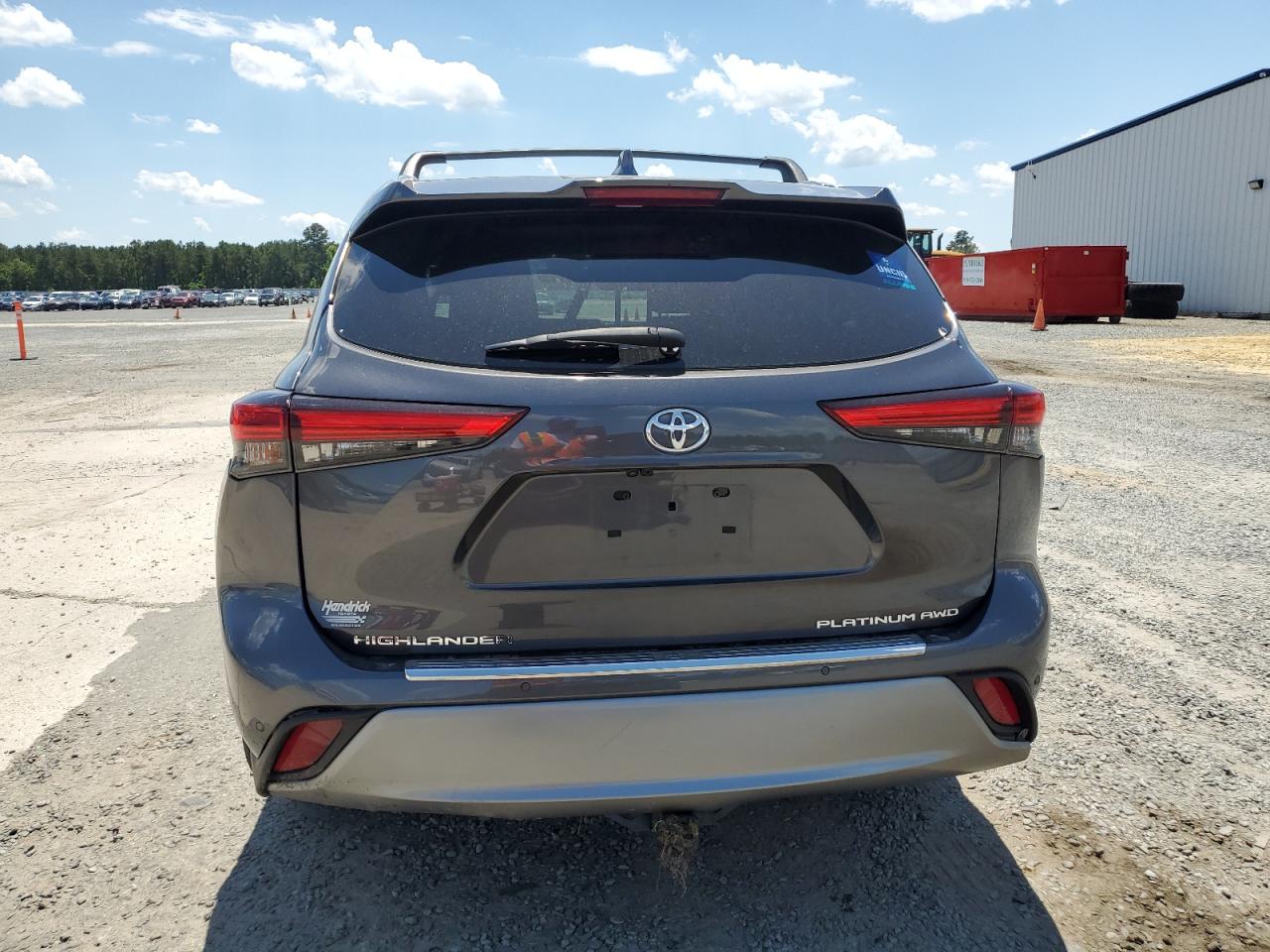 5TDFZRBH3LS009378 2020 Toyota Highlander Platinum