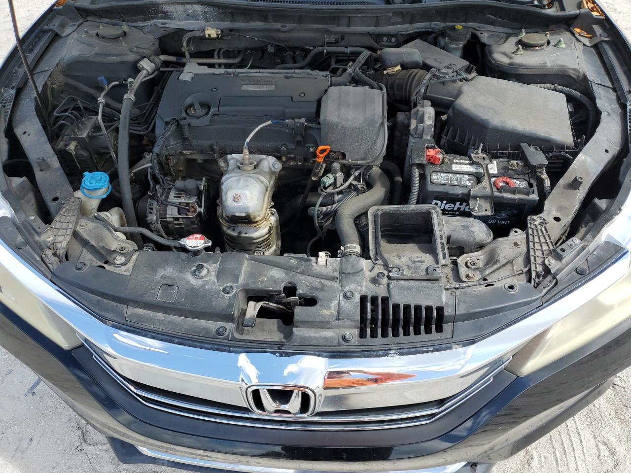 1HGCR2F39GA104606 2016 Honda Accord Lx