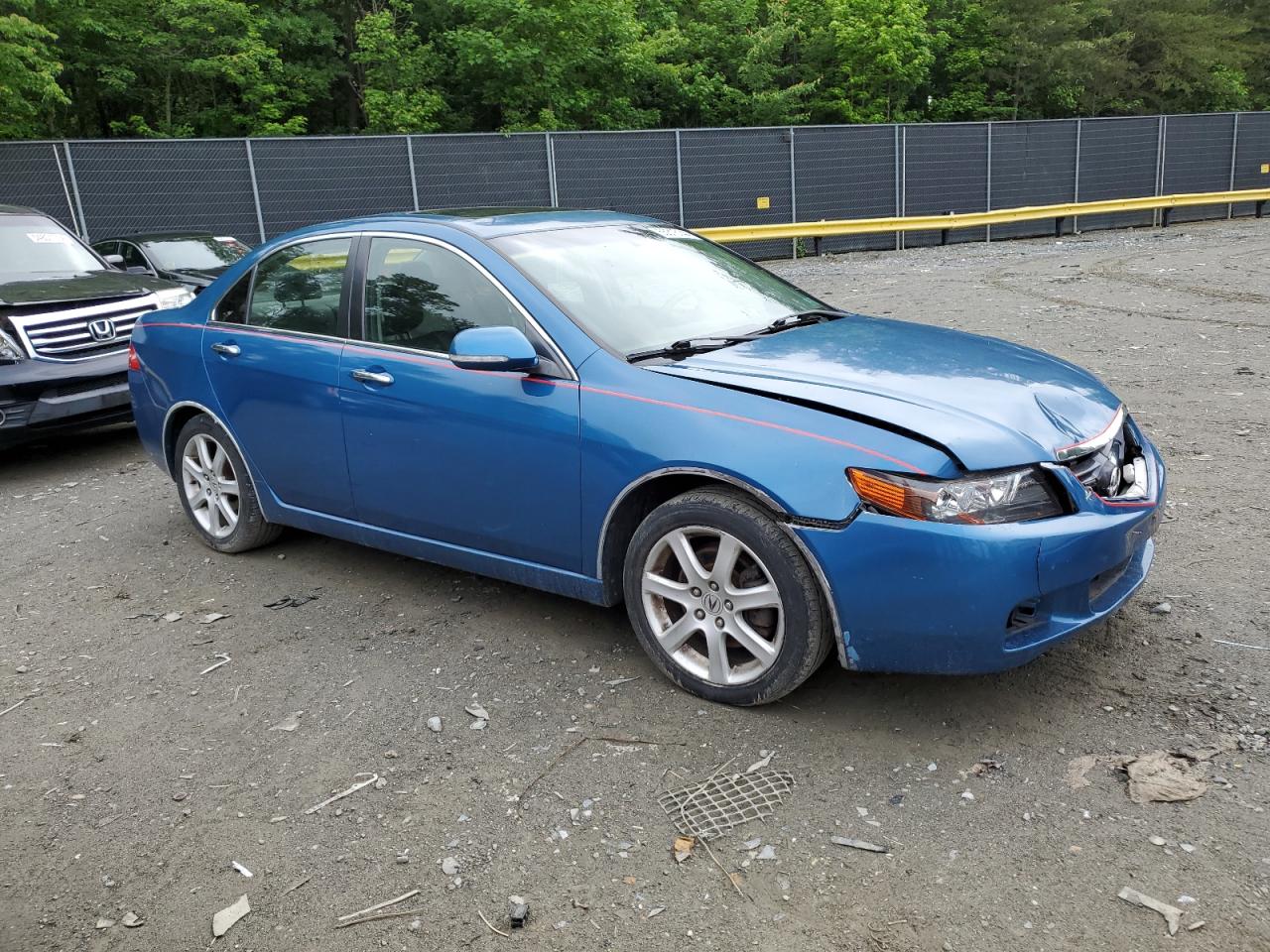 JH4CL96824C001126 2004 Acura Tsx