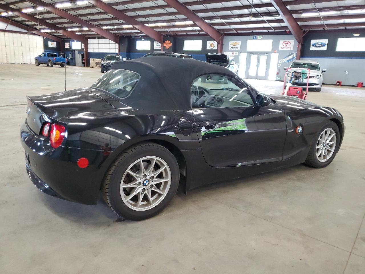 4USBT33413LS48268 2003 BMW Z4 2.5