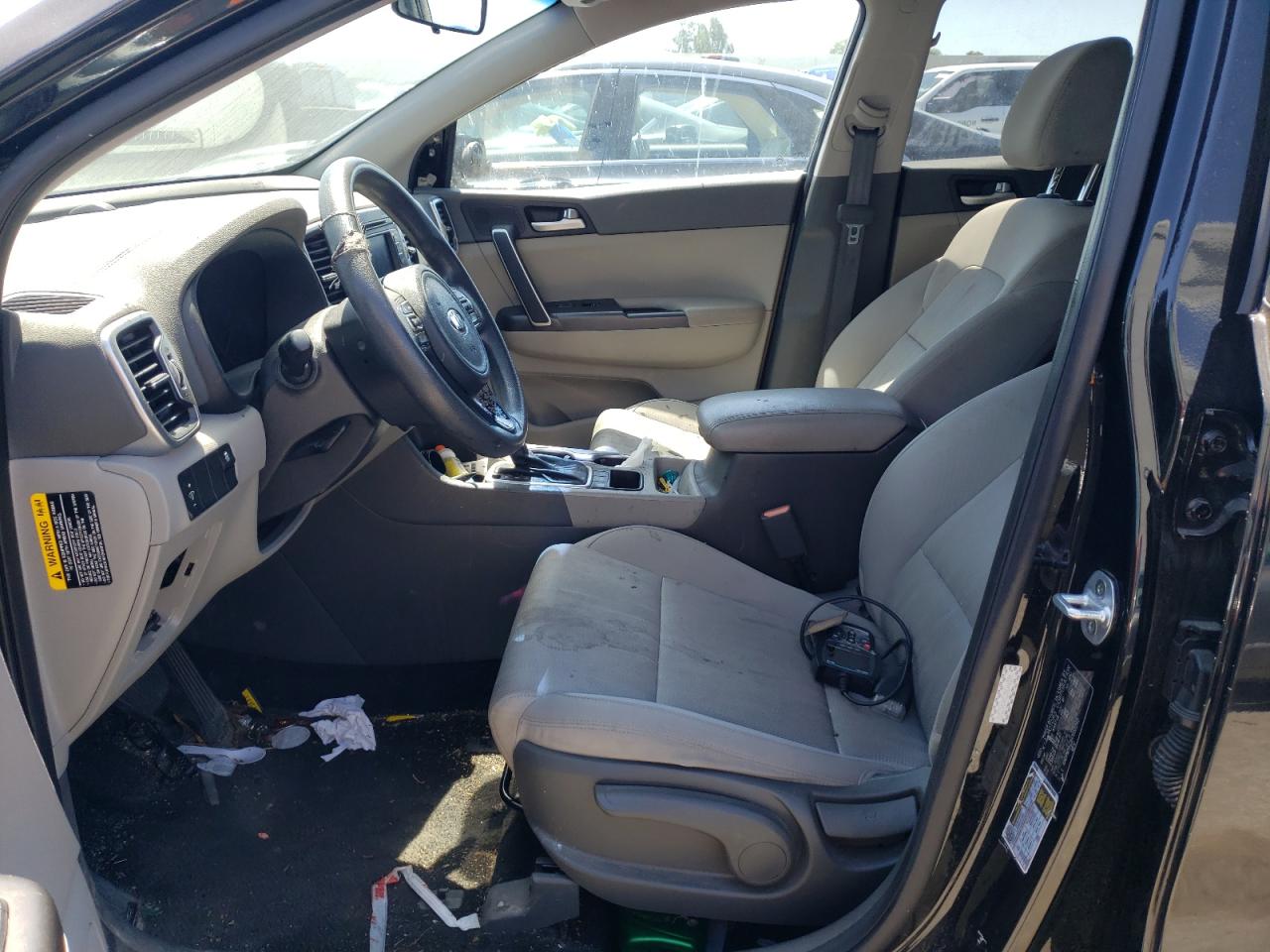 KNDPM3AC3H7052240 2017 Kia Sportage Lx