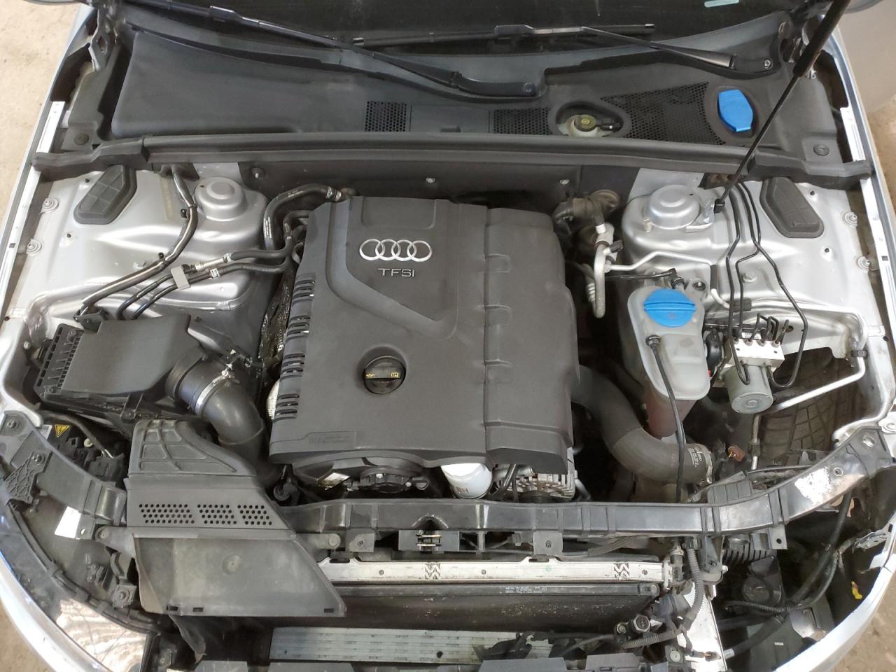 WAUBFAFL0FN008736 2015 Audi A4 Premium