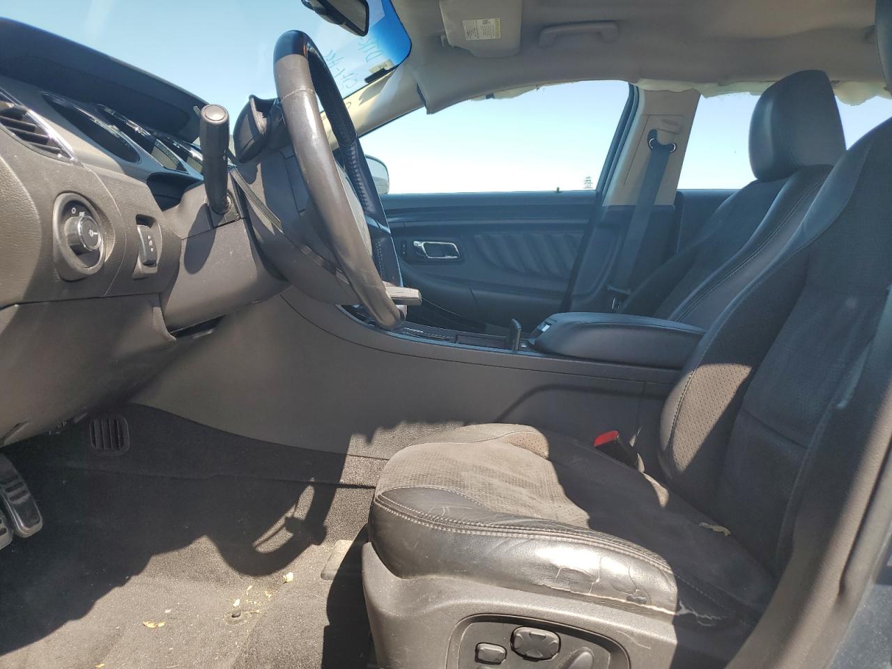 1FAHP2KT0AG154398 2010 Ford Taurus Sho