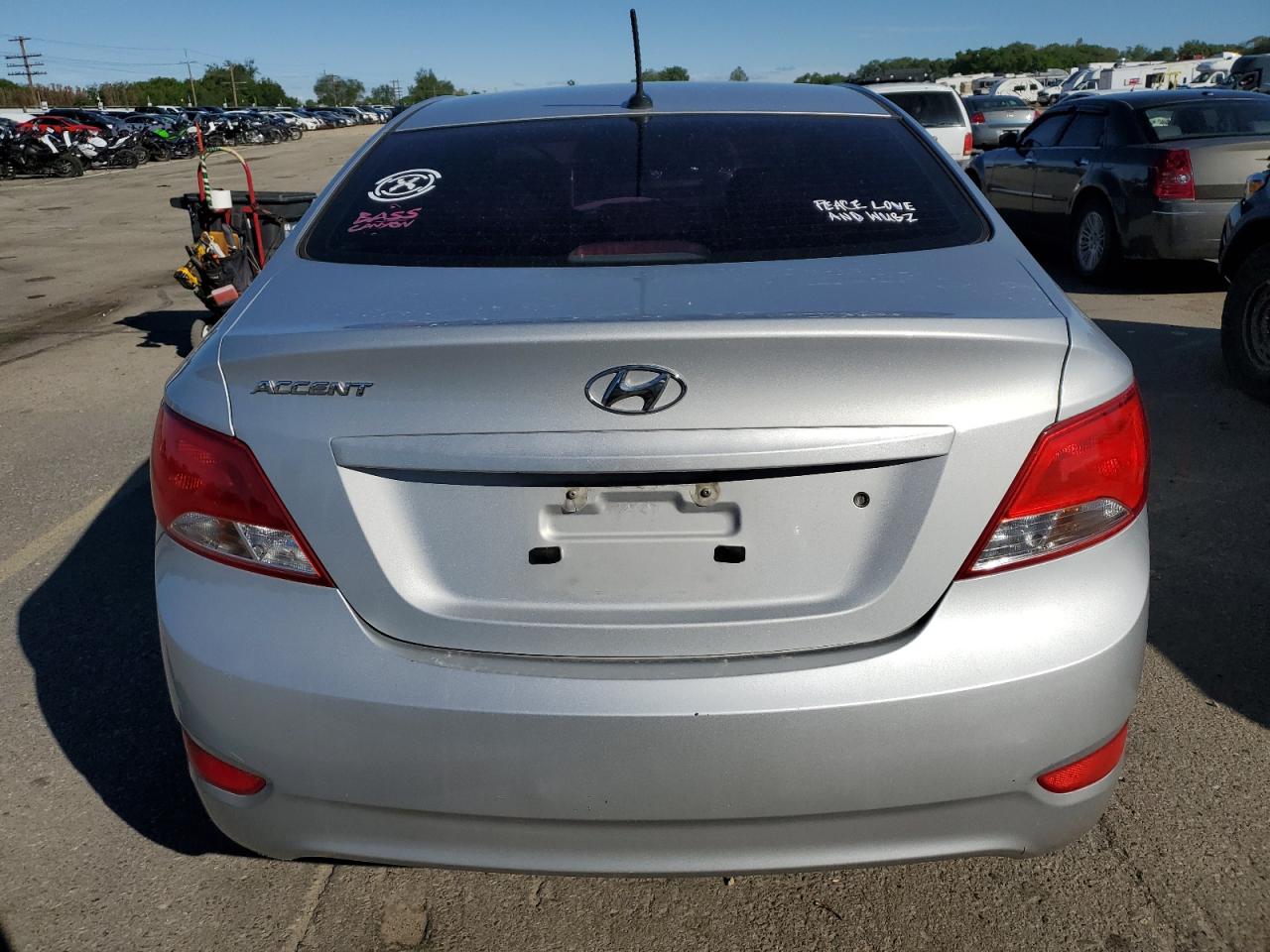 2015 Hyundai Accent Gls vin: KMHCT4AE3FU806515