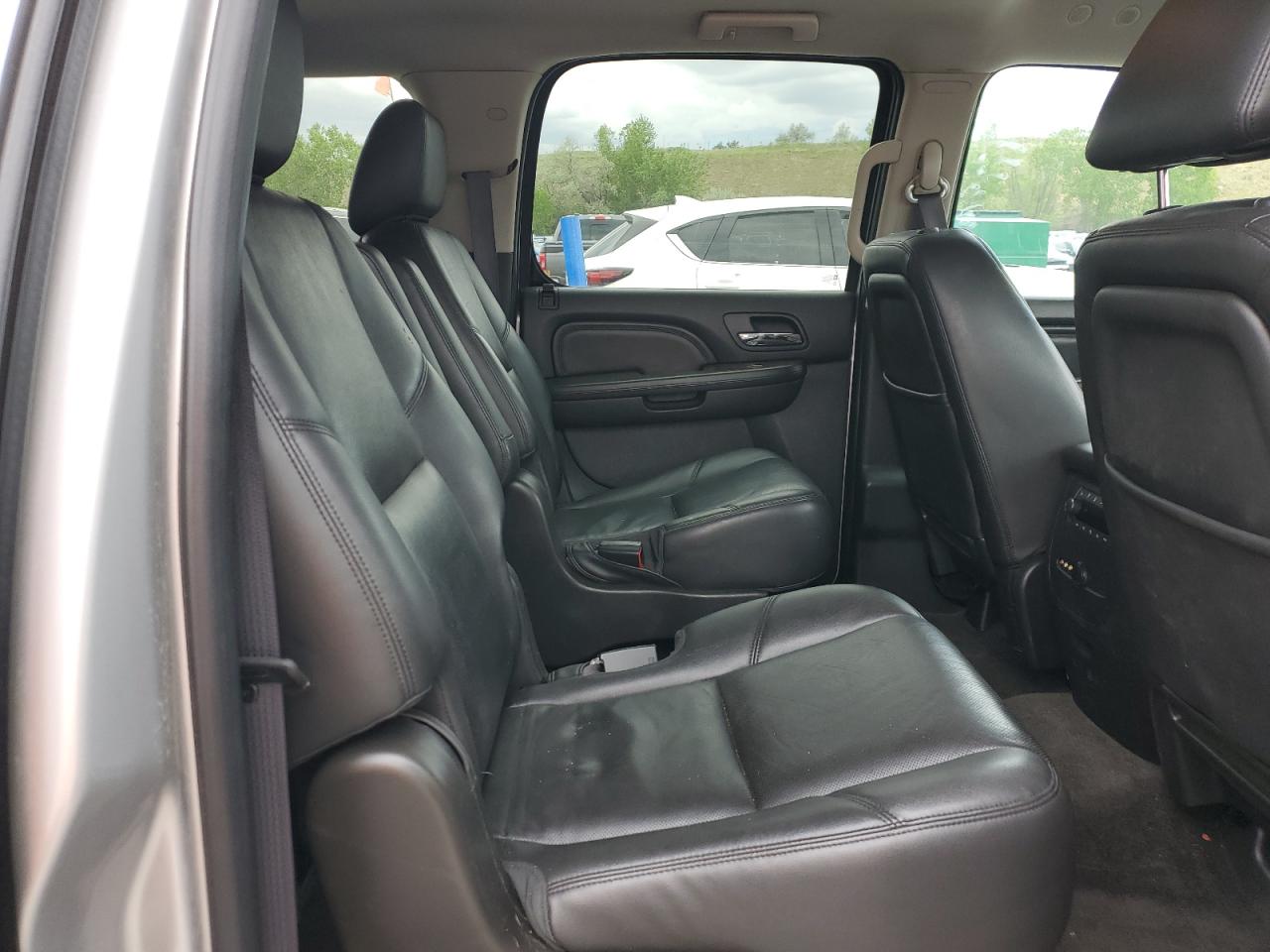 1GKS2MEF5CR236610 2012 GMC Yukon Xl Denali