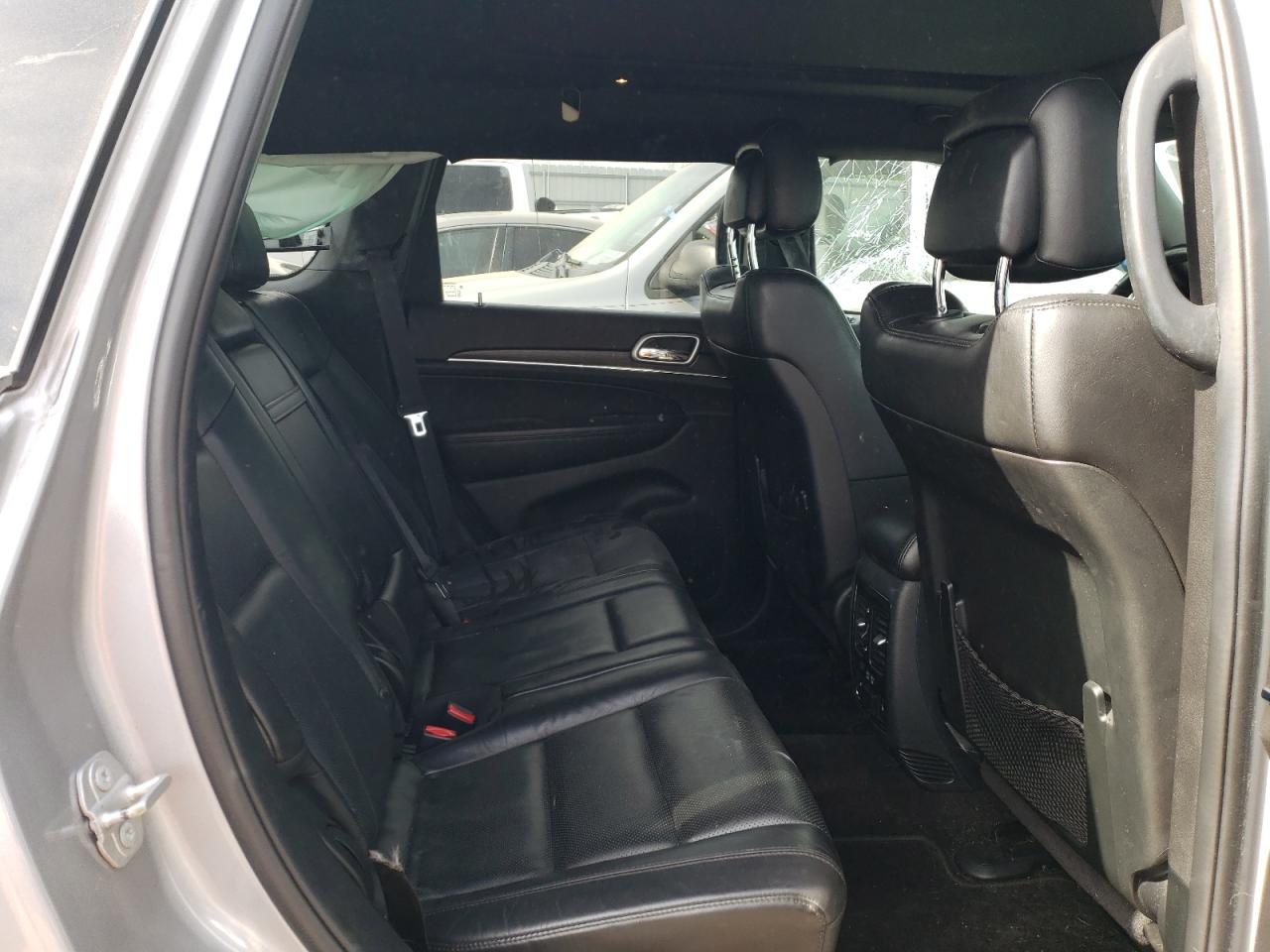 1C4RJFBG8JC129556 2018 Jeep Grand Cherokee Limited