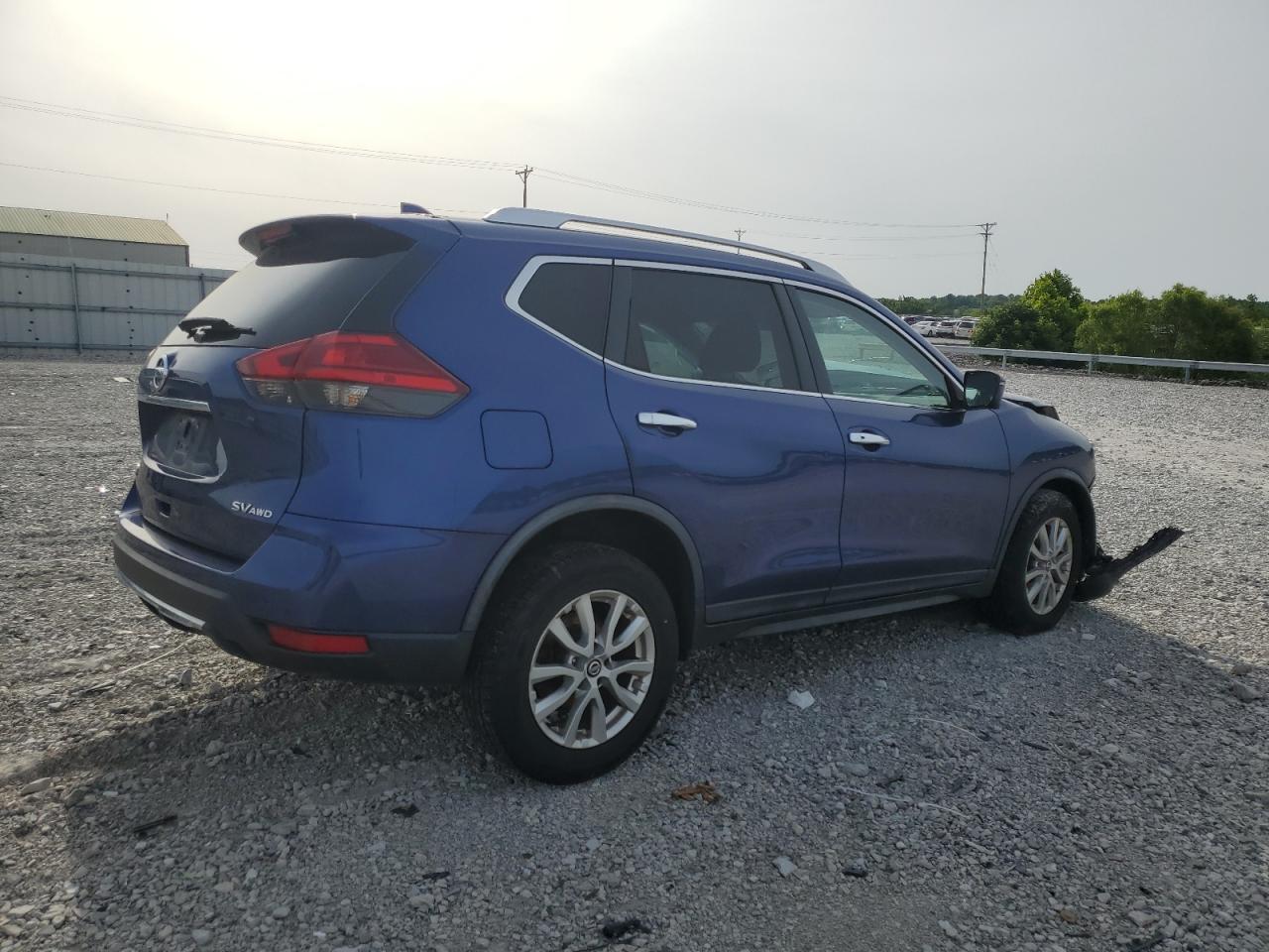 KNMAT2MV5HP590101 NISSAN ROGUE 2017