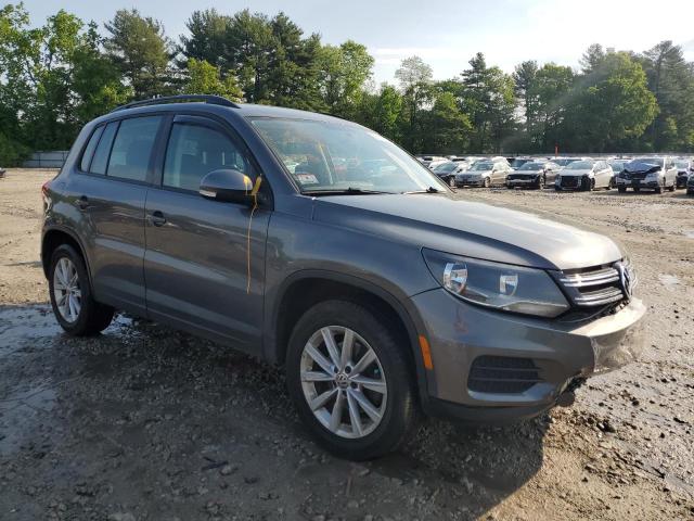 2018 Volkswagen Tiguan Limited VIN: WVGBV7AX6JK005848 Lot: 56119124