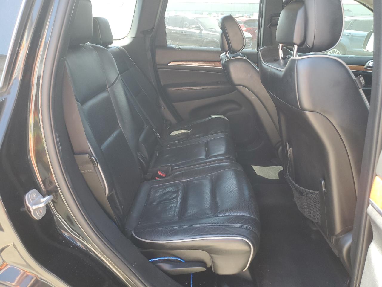 1C4RJFCG9CC123816 2012 Jeep Grand Cherokee Overland