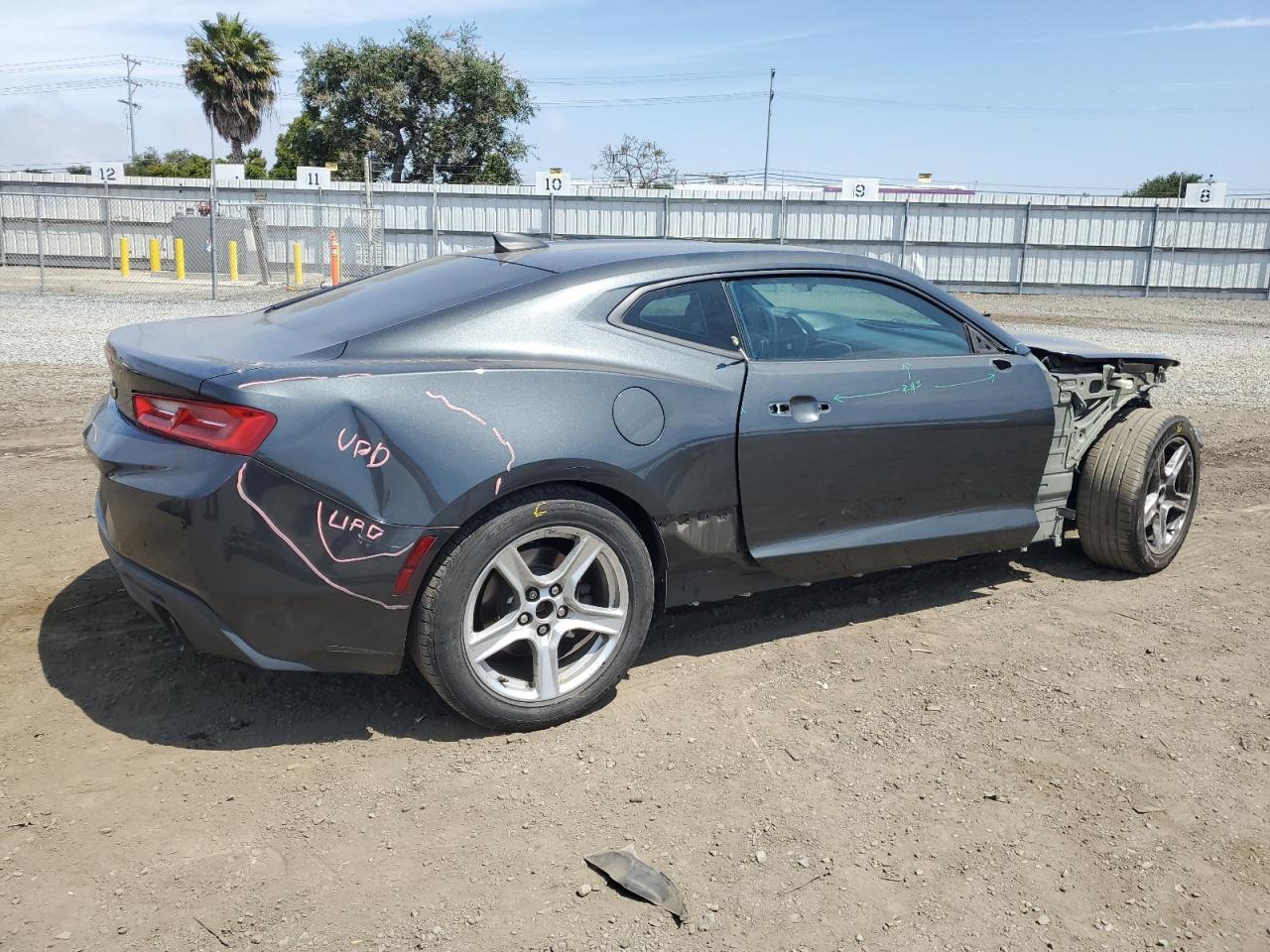 1G1FB1RS4G0122135 2016 Chevrolet Camaro Lt