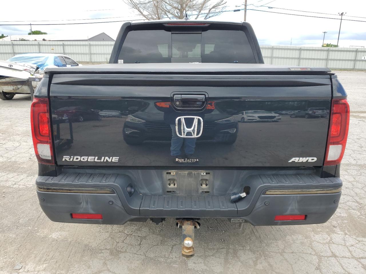 5FPYK3F85HB021359 HONDA RIDGELINE 2017