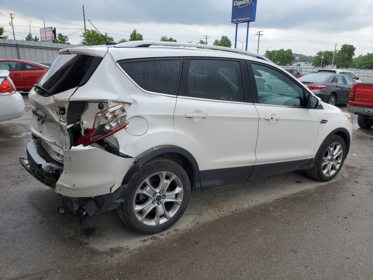 1FMCU0J96GUB13612 2016 Ford Escape Titanium