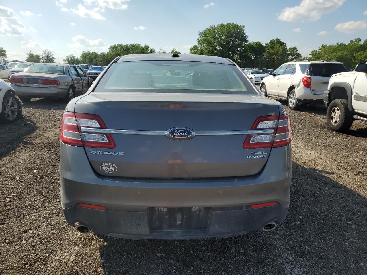 1FAHP2E85EG153082 2014 Ford Taurus Sel