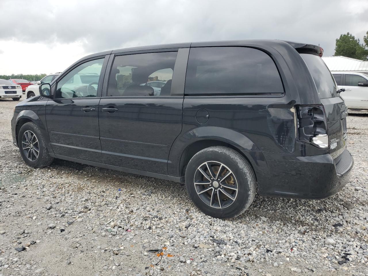 2C4RDGCG8GR107827 2016 Dodge Grand Caravan Sxt