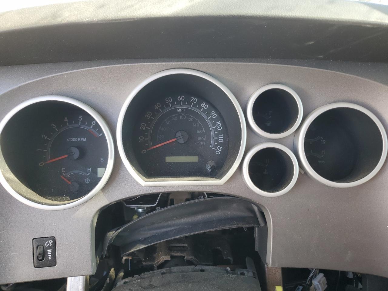 5TFUW5F14BX205652 2011 Toyota Tundra Double Cab Sr5