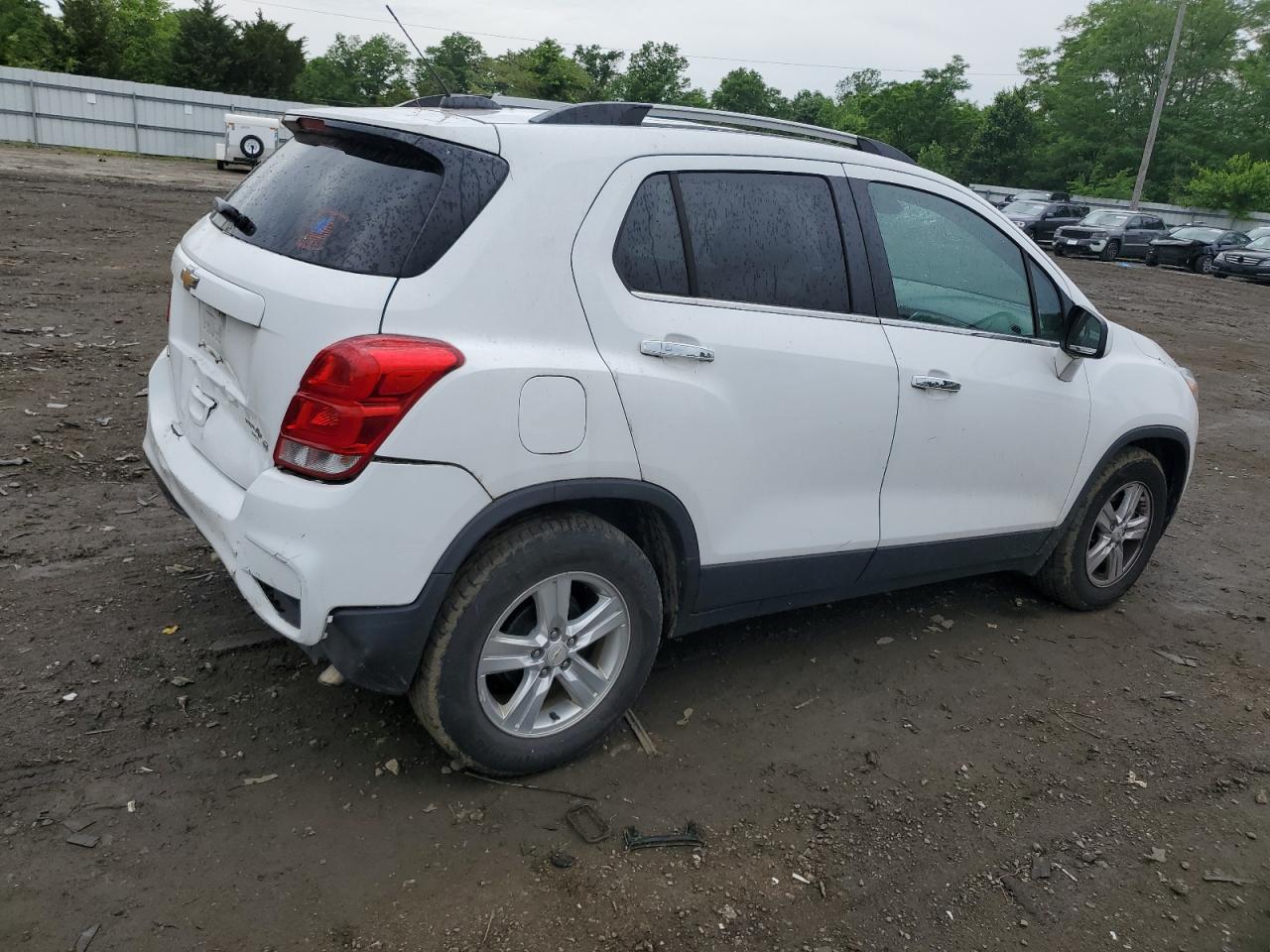 KL7CJLSB9JB595220 2018 Chevrolet Trax 1Lt