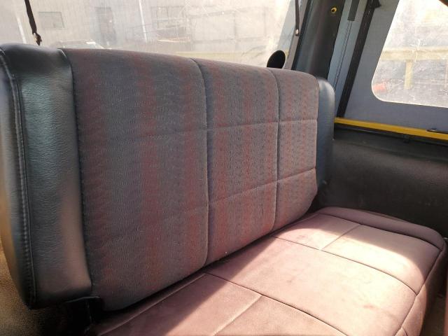 2000 Jeep Wrangler / Tj Sport VIN: 1J4FA49S4YP797577 Lot: 56379404