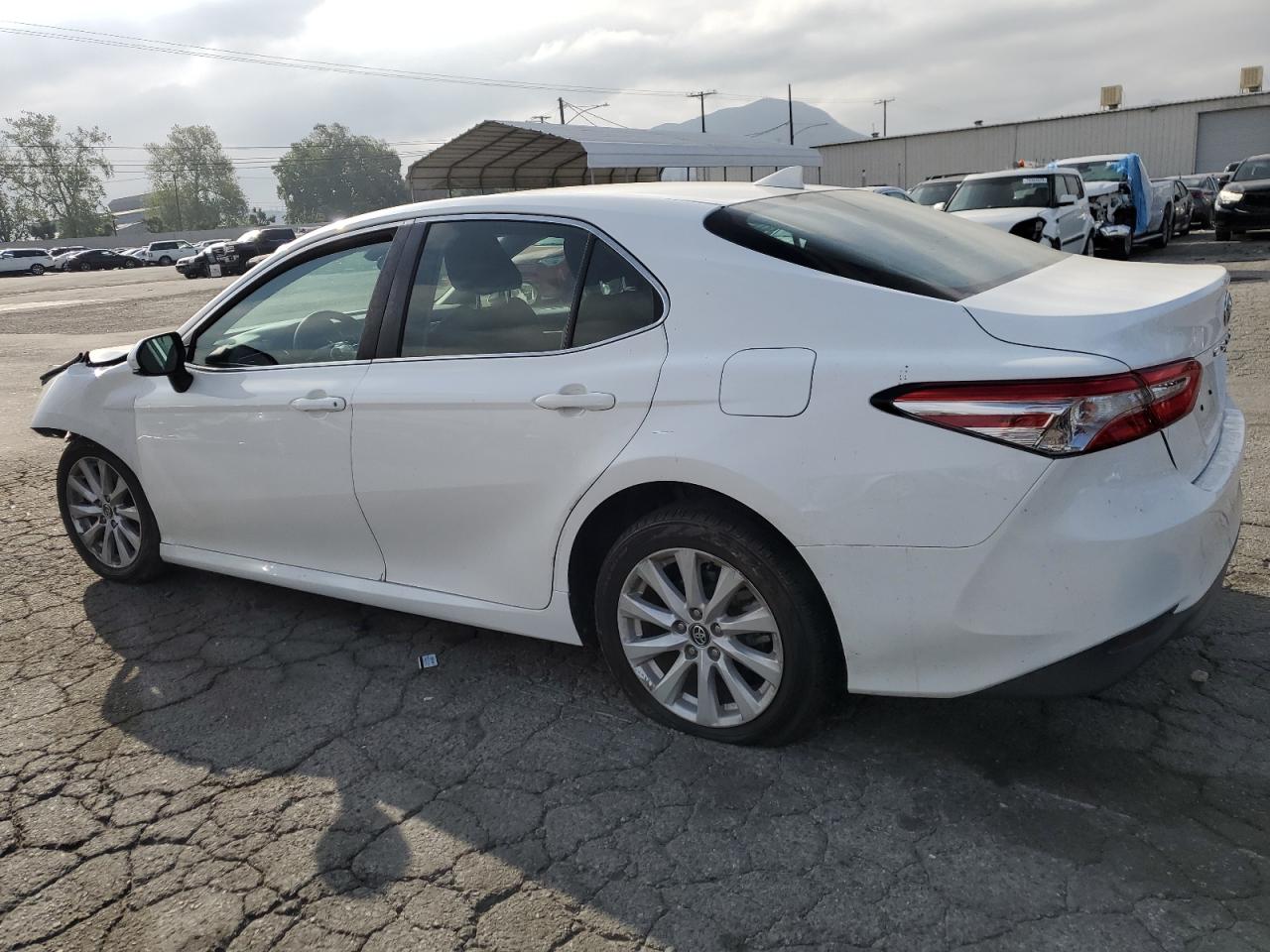 4T1C11AK3LU321572 TOYOTA CAMRY 2020