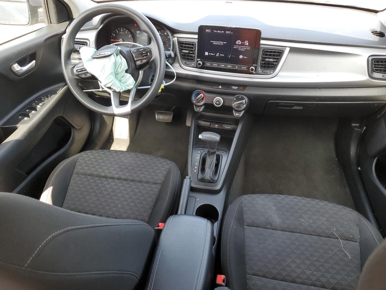 3KPA24AD8ME391290 2021 Kia Rio Lx