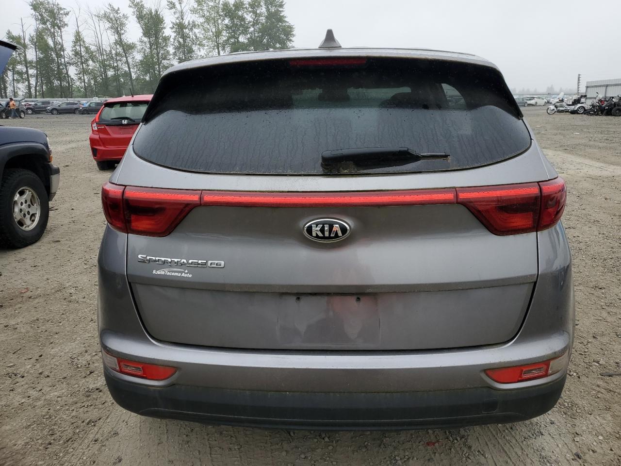 KNDPM3AC1J7341459 2018 Kia Sportage Lx